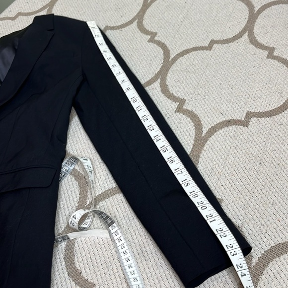 Banana Republic one button closure wool black blazer jacket - Picture 12 of 16